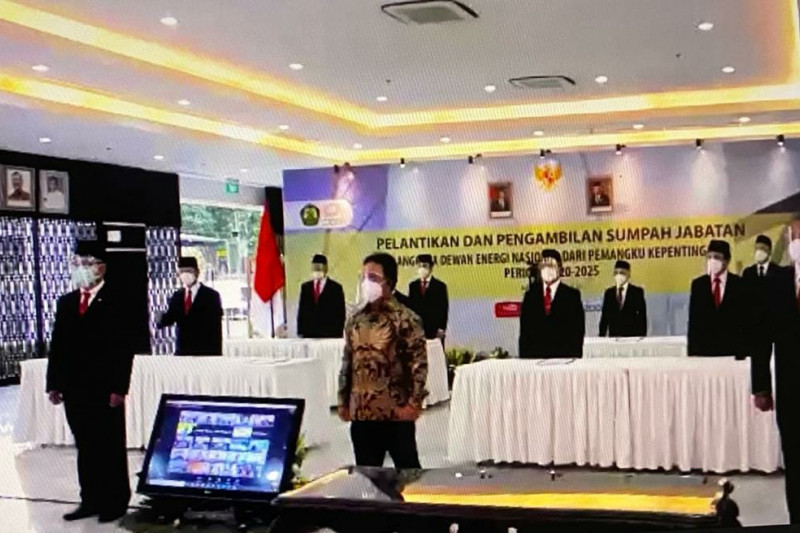 Pelantikan dan Pengambilan Sumpah Jabatan Anggota Dewan Energi Nasional dari Pemangku Kepentingan Periode 2020 - 2025